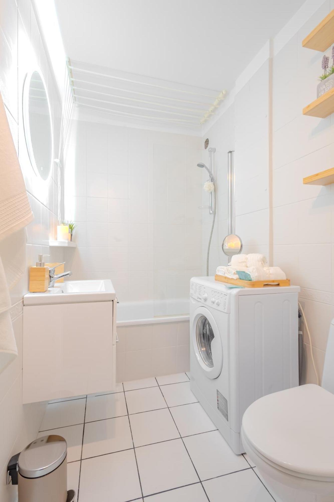 Apartmán Rezydencja Filmowa- Wygodny Apartament 10 Min Od Lotniska I Centrum Varšava Exteriér fotografie